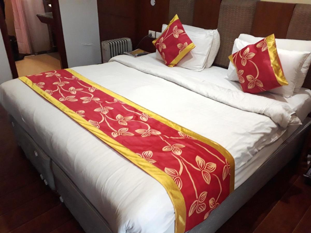 Airport Hotel Golden Bliss Near Delhi Airport Nueva Delhi Exterior foto
